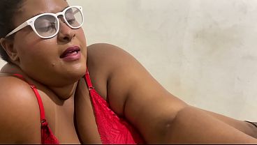 Madrasta Me Flagra Em Meu Momento Tocando Uma Punheta E Me Seduz thumbnail