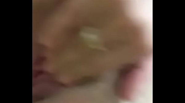 Rica masturbada_de peladita parte 1