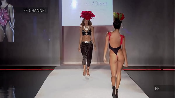 HOT_FLAKA SEXI Y CALIENTE LATINA