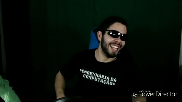 Stremer deixa_a sua biluga dura depoisde muito tempo