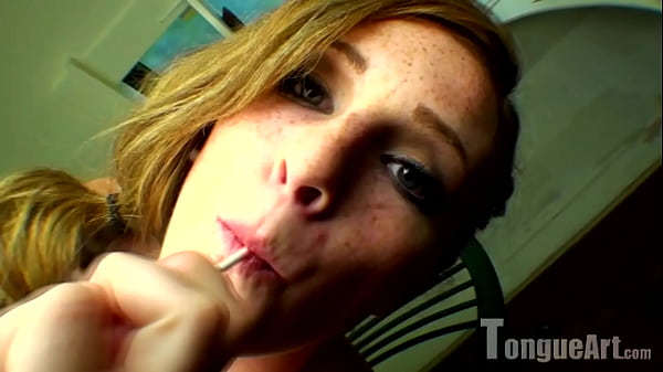 Pixie Shows Off Nude With thumbnail