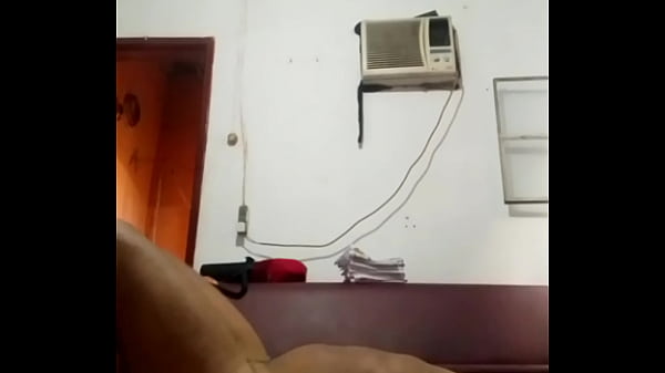 Play MP4 - GUGU EM EXERC&Iacute;CIO F&Iacute;SICO NU