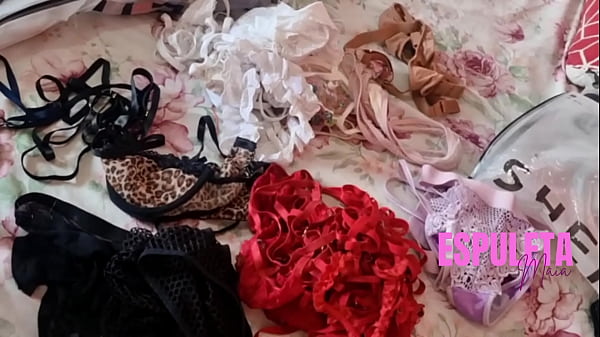 Espuleta maia pov doando minhas calcinhas 