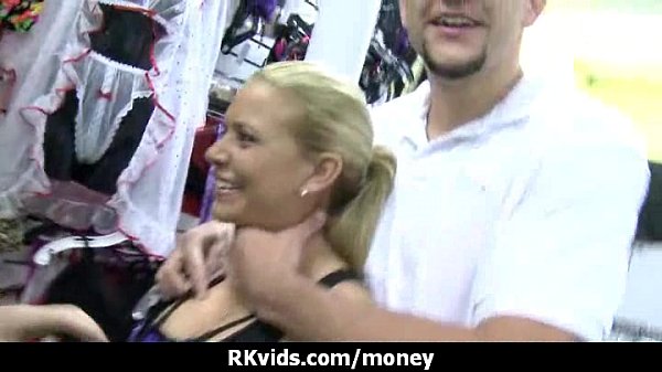 Sexywild chick getspaid tofuck 4