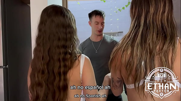 Stepsisters sofia smith and jazmine white pay deliveryman in creative way