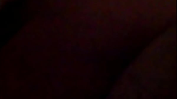 Mi esposa se_da unos_ricos sentones en mi verga