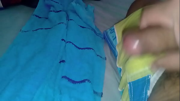 Nonton Masturbandome thumbnail