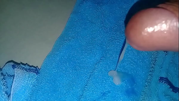 Play MP4 - Masturbandome