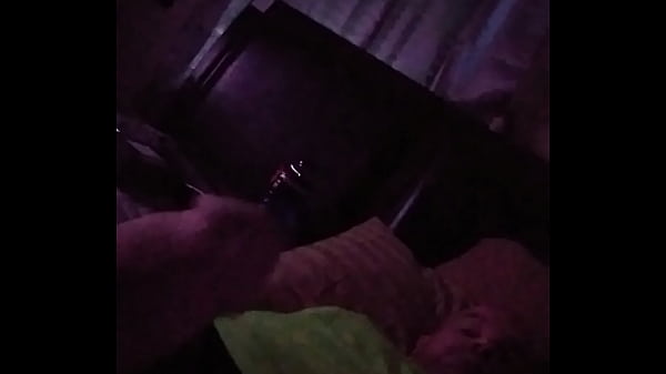 Nonton Spontaneous thumbnail