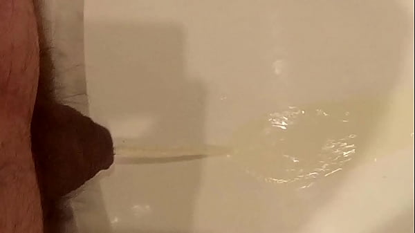 compilacion de meadas en el lavabo 