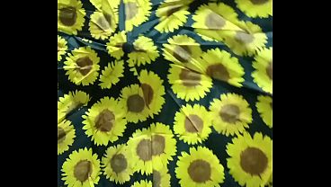 Ох,блядь! Этот сумасшедший гей трахает свою жопу зонтом!!!! thumbnail