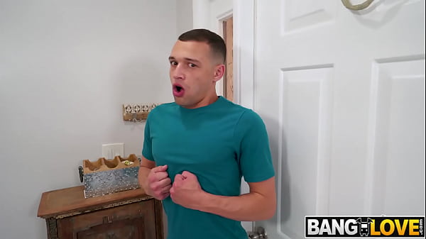 Play MP4 - Where The Fuck is my Nurse Violet Myers