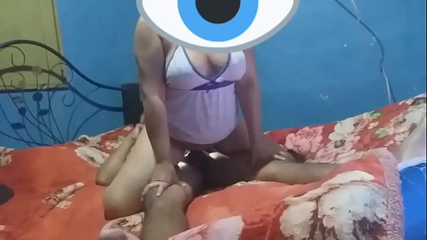 Mi pareja tiene un culo demasiado grande y le encanta mucho el sexo 