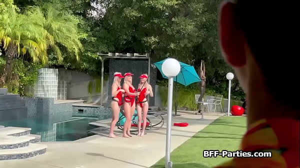 Nonton Foursome With Slutty Teen Lifeguards thumbnail