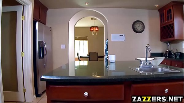 Play MP4 - Jensen gives a sneaky deep throat blowjob