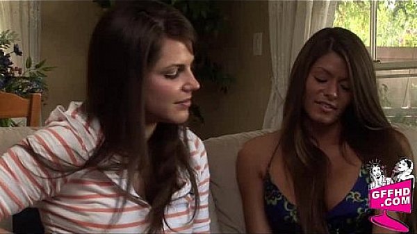 Nonton Lesbian Encouters 0105 thumbnail