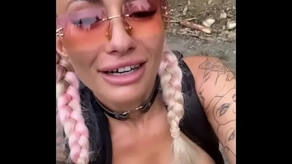 Nonton They Just Glowed Up thumbnail