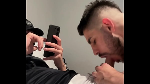 Play MP4 - H&Eacute;TERO JOGADOR DE FUTEBOL PAUZUDO METE NO SIGILO AT&Eacute; GOZAR&period; - FREE