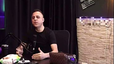 Como sua esposa mais que vc, corno!! Entrevistado rei do dogging humilha o maior corno do brasil e fode com a esposa dele, a Monica Lima. 