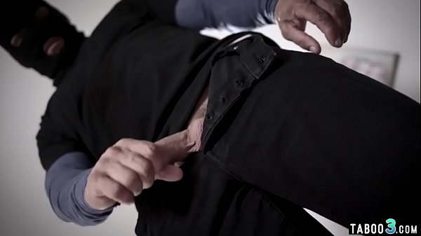 Play MP4 - Teen Melissa Moore makes sex bet with anonymous creeper