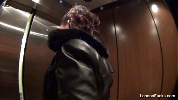 Play MP4 - London Keyes Naked Across America" New Jersey Part 2