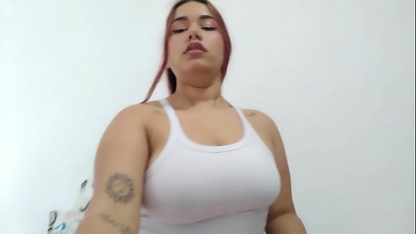 Mi Novio Me Desnuda Mientras Hacemos Un Video Y Termina En Una Magica Follada thumbnail