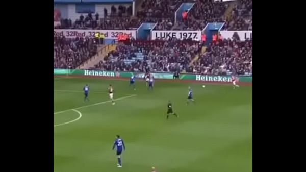 Nonton John Mcginn Hits The Bar And In thumbnail