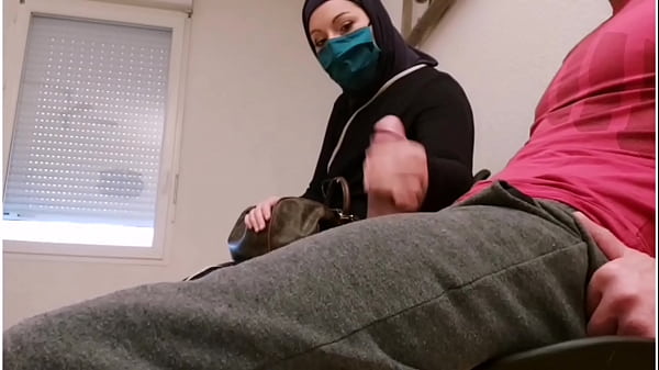 Play MP4 - Compil Shameless pervert pulls out his big juicy cock in public&comma; under the gaze of these women &excl;&excl;