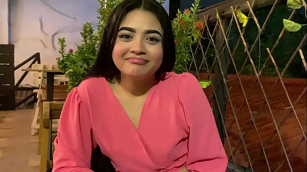 Follando con un desconocido ya que mi esposo no pudo venir 