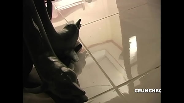 Jeune Hetero Baise Une Jeune Etudiante thumbnail