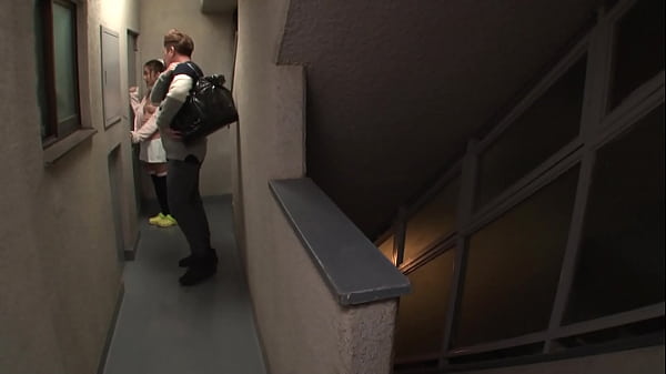 3rb5r1j　親切な隣人に油断してしまった無防備な女　こんなに薄着の美女が横にいて、男が黙っているはずがない！親切な隣人は実はド鬼畜！無防備な姿のまま犯されまくる！嫌がられようが拒まれようが関係ナシの中出しセックス！【パート3】