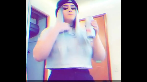 thicc girl wifey material