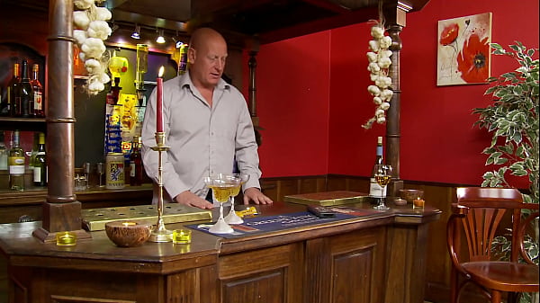 Nonton Passion B Gets Her Face Coated In Semen thumbnail