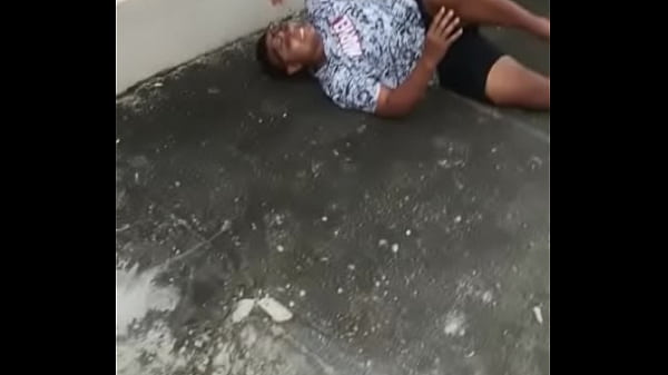 Nonton &aacute;rabe De Salto Alto thumbnail