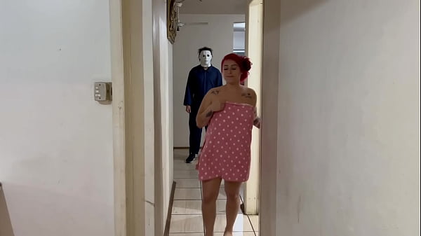 7 Noites de_Terr0r Michael Myers arromba o cuzinho da gostosa Camila