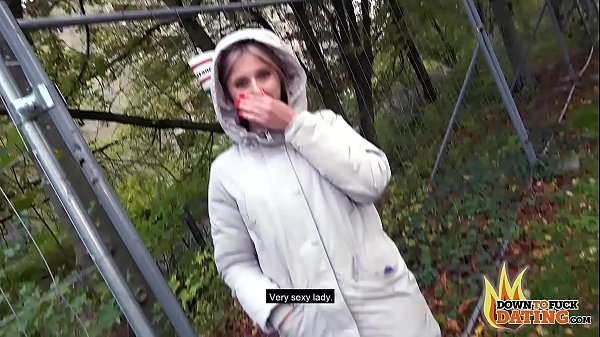 Play MP4 - IS A HOT BLONDE THAT WANTS COCK ANY PLACE SHE CAN GET IT