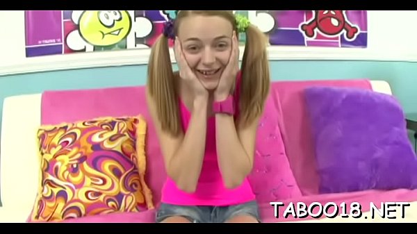 Lucky teen enjoysmind blowing head from_ravishing brunette hair