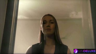 Nonton Alexis Crystal Is On Fire! Foursome Dp Gangbang Fantasy At Sindeluxe thumbnail