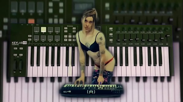 Pretty Piano Girl playing inher Panties