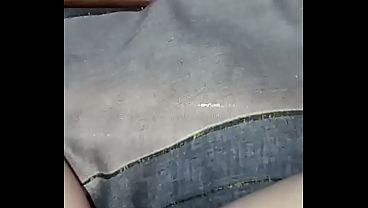 GretaLa - senza slip davanti il giardiniere 