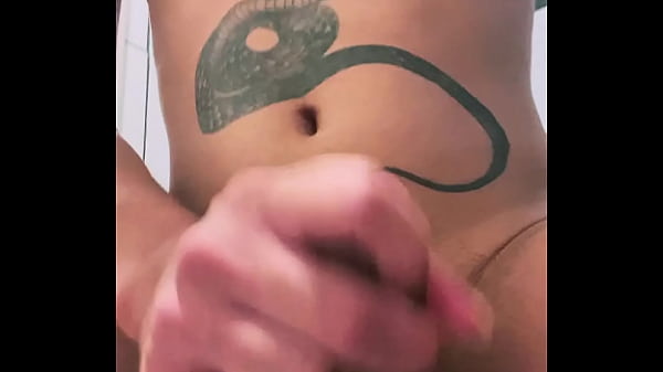 Gosta de leitinho grosso e quando tô peludinha assim