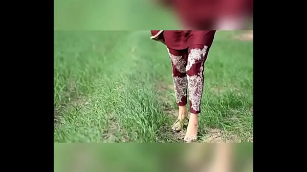 Punjabi Jatti Looking Hot and Sexy
