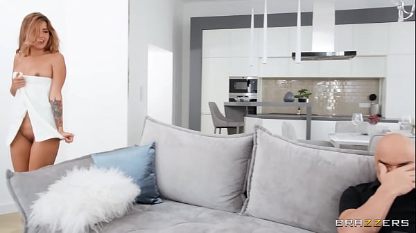 Play MP4 - Butt Plugged In The Shower &sol; Brazzers full at http&colon;&sol;&sol;zzfull&period;com&sol;anal