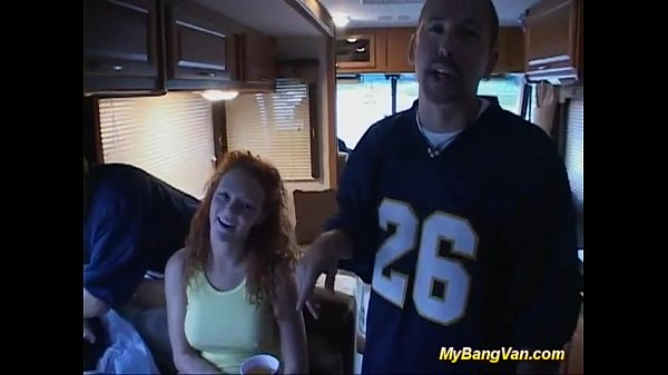 Play MP4 - redhead in extreme bangvan anal DP