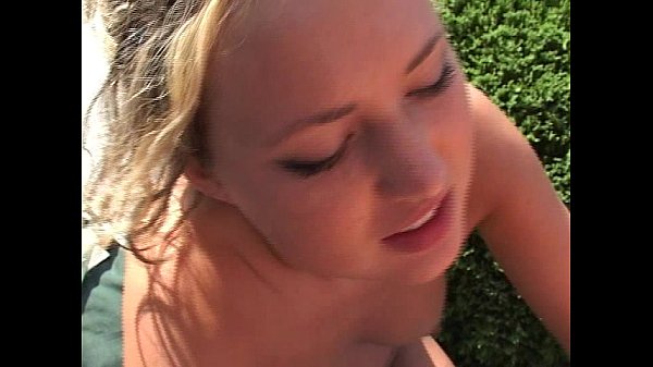 Play MP4 - Hot blond plowed by the poolside