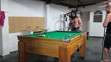 3 Ativos Jogando Sinuca Valendo O Cu thumbnail