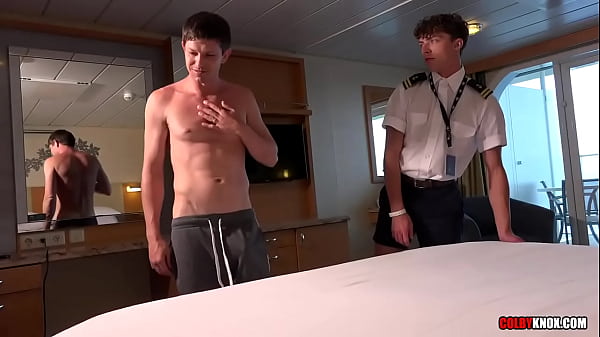 Play MP4 - Jack Valor fucking Mickey Knox on a cruise &ndash; The Boatboy Buttfuck