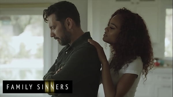 Play MP4 - &lpar;Tommy Eats Gorgeous &lpar;Scarlit Scandals&rpar; Trimmed Pussy Pounds Her Hardcore - Family Sinners