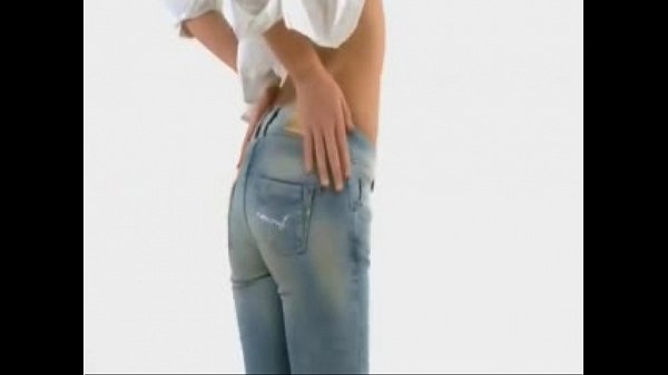 Blondie_doing sexy stripxvid