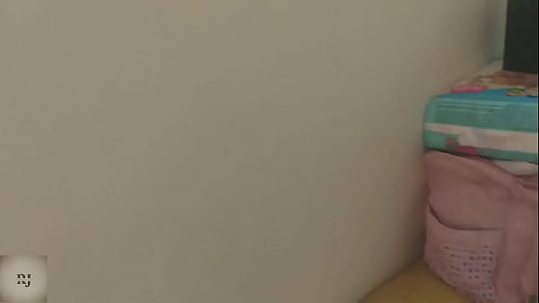 Play MP4 - me encanta darte duro en esa vagina rosadita